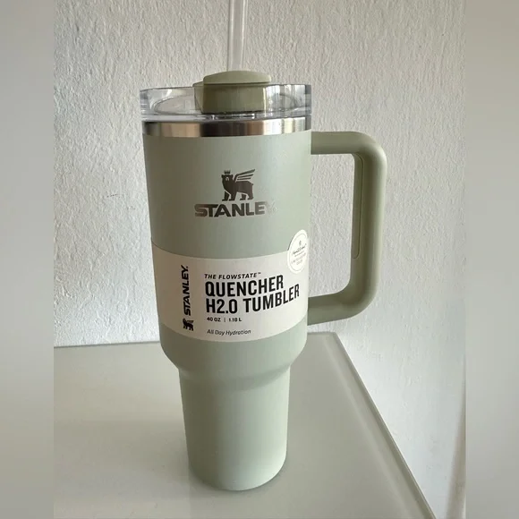 Stanley Cup Target x Hearth and Hand with Magnolia Serene Green color - Picture 2 of 6